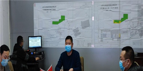 西掌煤業主持召開2021年1月份礦長安全辦公會