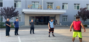 聯盛公司黨建活動5V5籃球賽正在火熱進行中